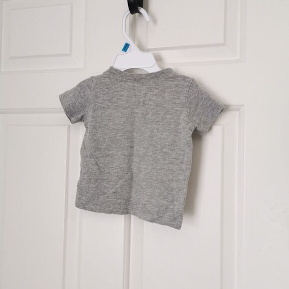 5/$10 Carter's 3M Canada shirt - Picture 4 of 4